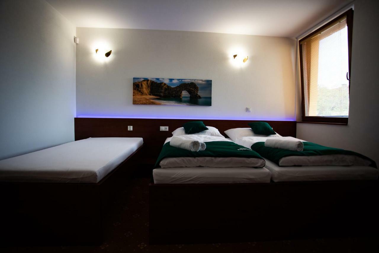 Penzion Polovnik Moldava nad Bodvou Exterior foto
